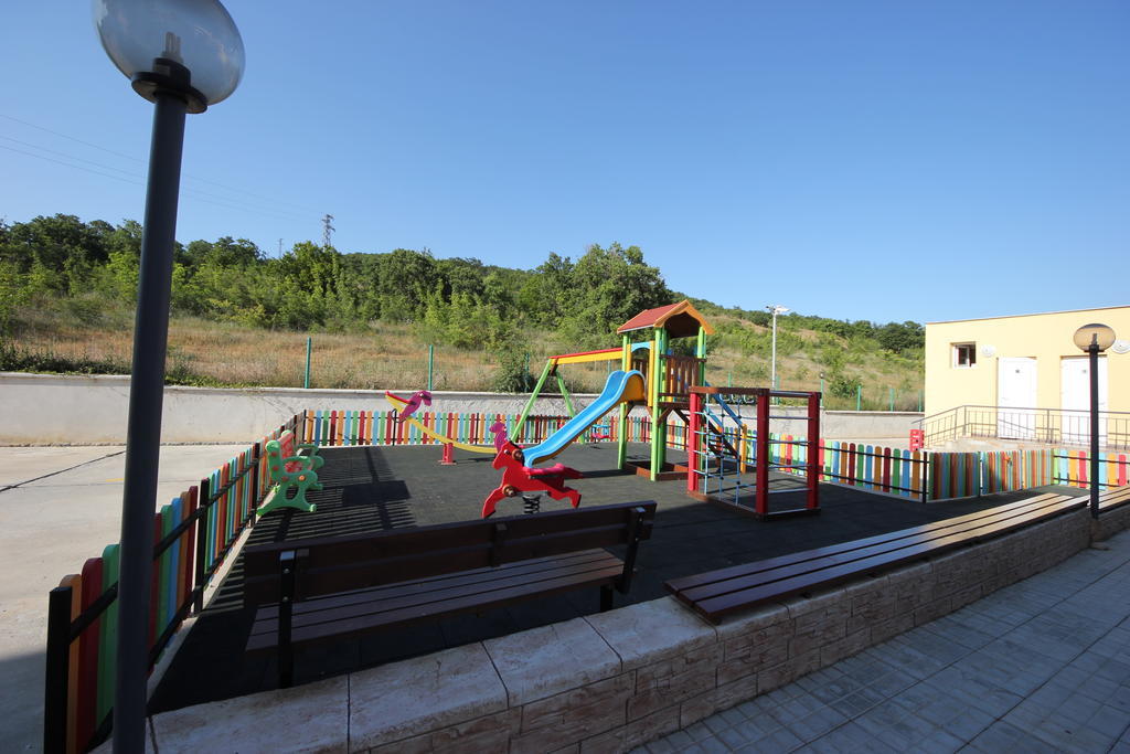 Menada Sunset Kosharitsa Apartments 외부 사진