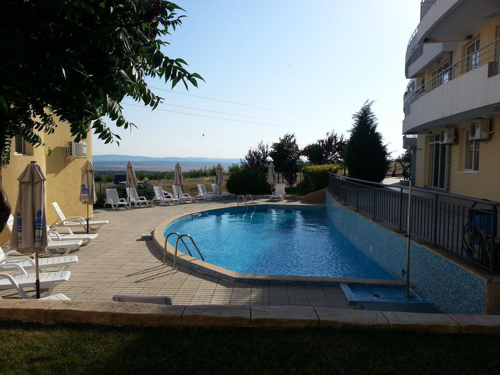 Menada Sunset Kosharitsa Apartments 외부 사진
