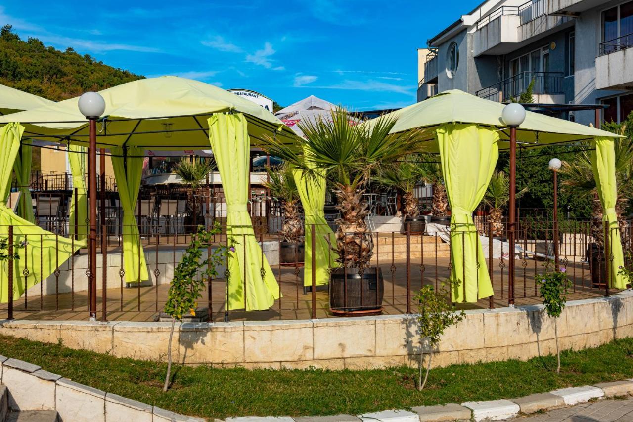 Menada Sunset Kosharitsa Apartments 외부 사진